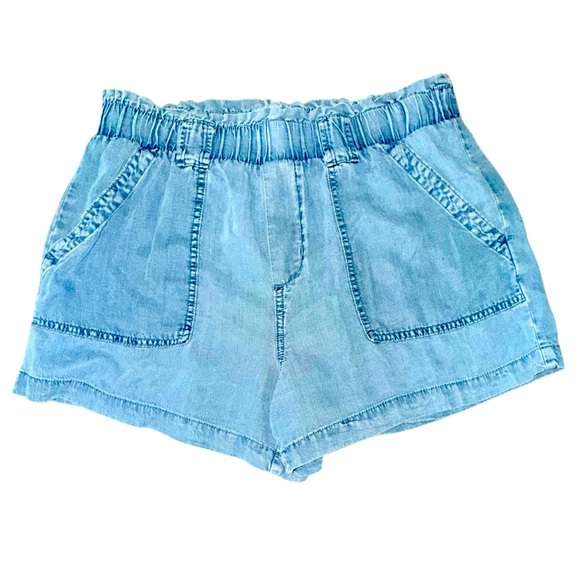 Time and Tru Size M (8-10) 100% Tencel Blue Utility Shorts w/Pockets Belt Loops - Picture 2 of 6